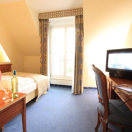 Seehotel Цойтен Экстерьер фото
