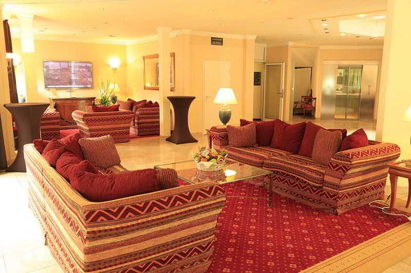 Seehotel Цойтен Экстерьер фото